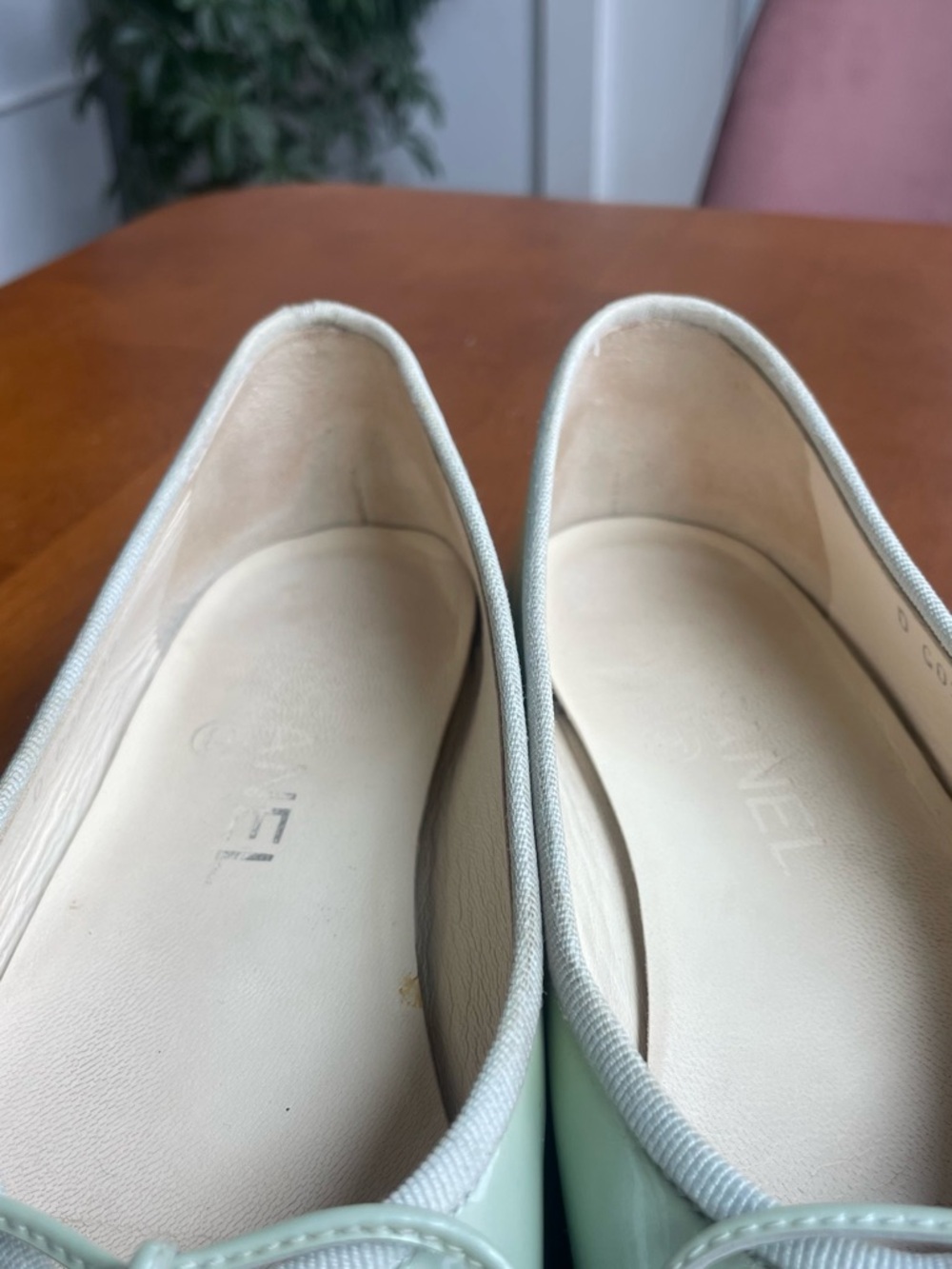 CHANEL Mint Green Two Tone Patent Leather Cap-Toe Ballet Flats - Picture 12 of 14